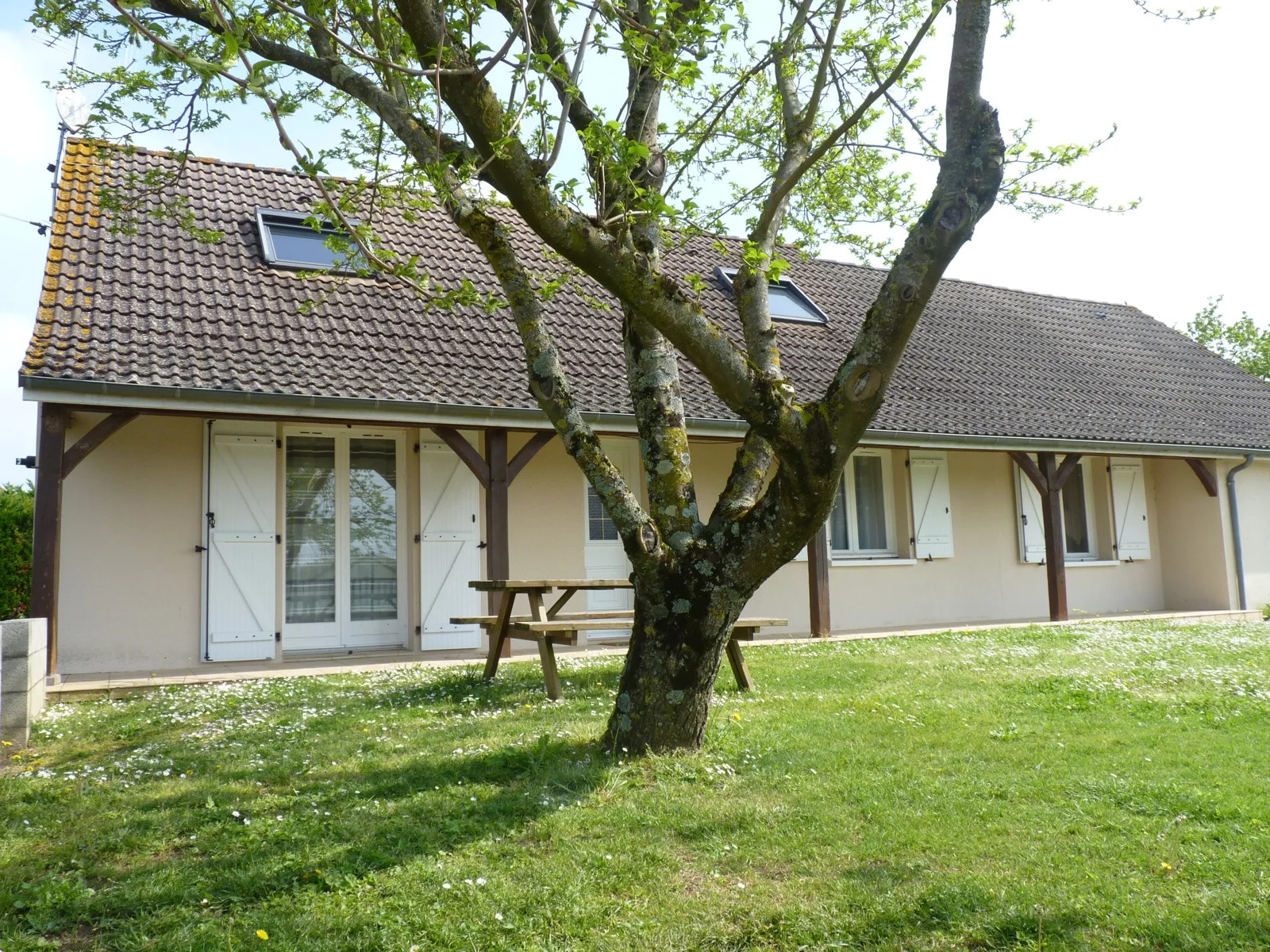 Four-bedroom house — Chaveignes